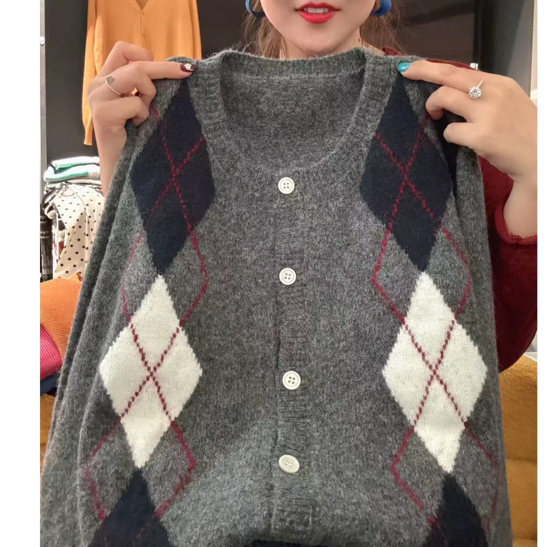 「知识分子」法式通勤菱格针织开衫宽松慵懒风圆领毛衣外套-3075
