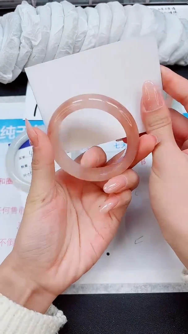 【闪购商品】石英质玉手镯未镶嵌A5-51/52