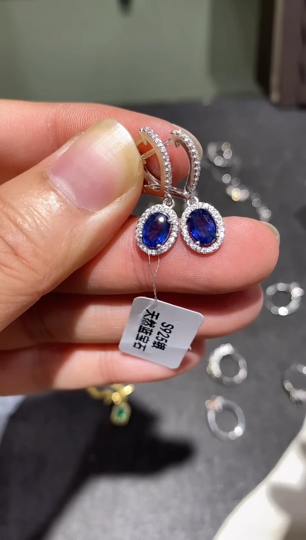 耳饰蓝宝石银S925镶嵌耳钉