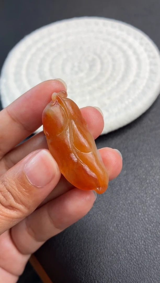 未镶嵌定制翡翠叶子