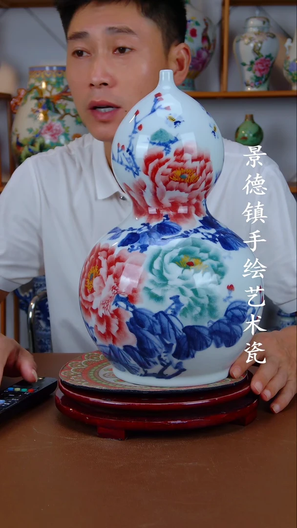 现代景德镇手工手绘陶瓷摆件25