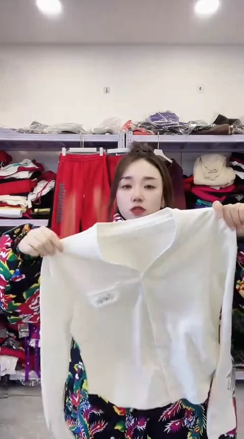 闪电购精品女装64M