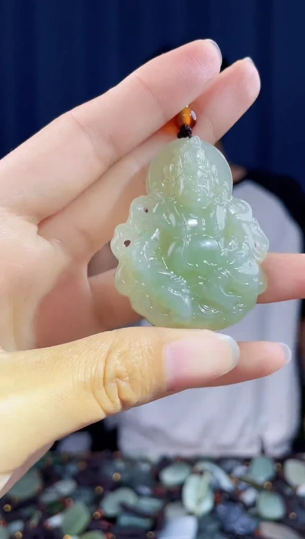 未镶嵌和田玉挂件拍一发一，多样性发货
