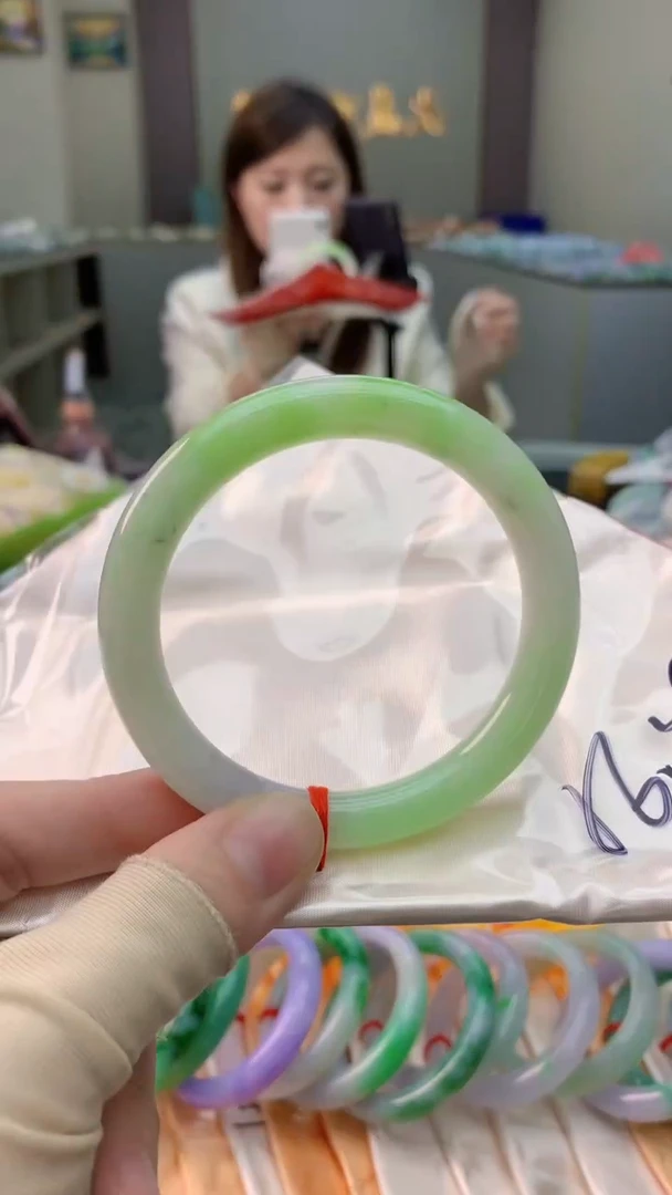 未镶嵌手镯翡翠0500612991