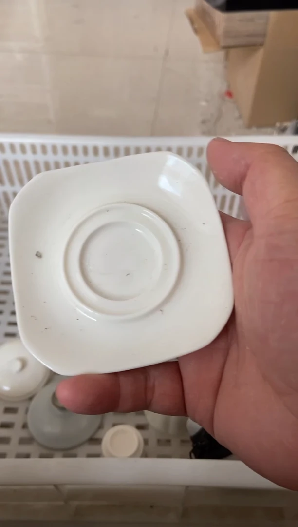 杯无运费险有瑕疵的摄影的产品有使用过的痕迹有点脏介意勿拍