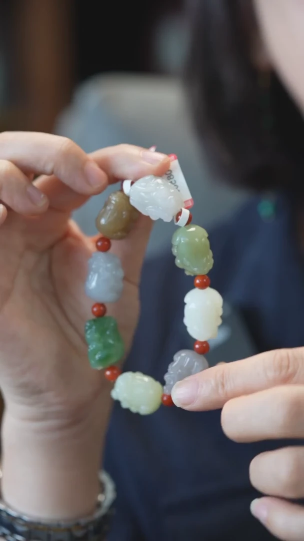 未镶嵌手串和田玉貔貅手串