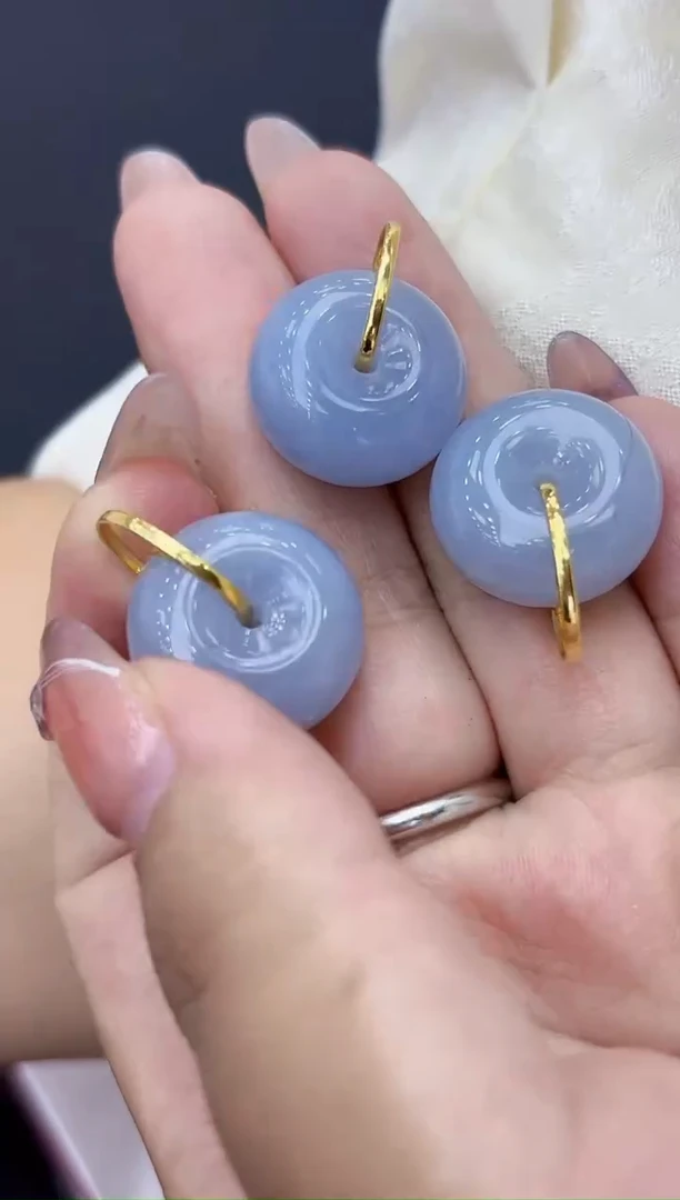 【闪购商品】翡翠颈饰18K金镶嵌多样性发其一