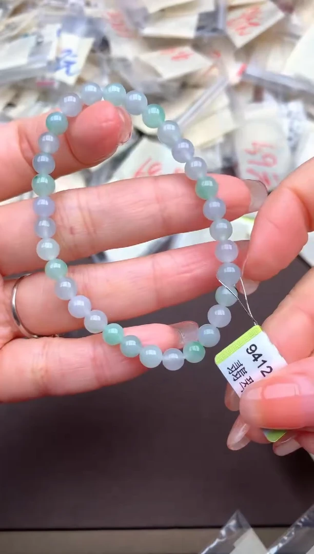 翡翠挂件未镶嵌一