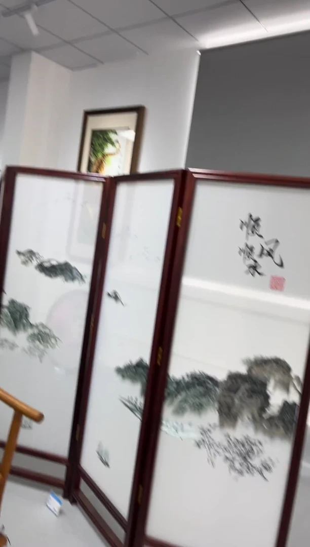 刺绣顺风顺水苏绣四折屏风