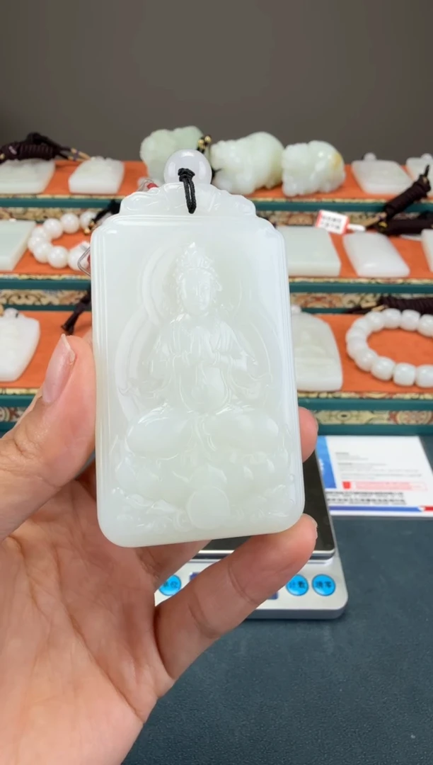 颈饰未镶嵌和田玉10