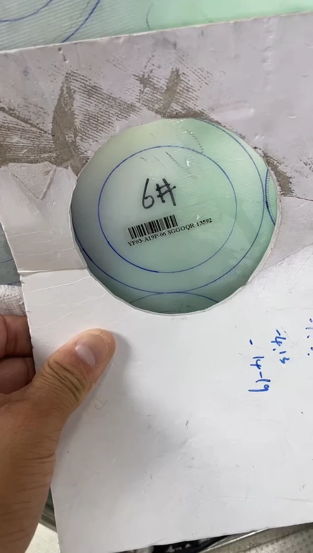 未镶嵌手镯定制翡翠刚手镯
