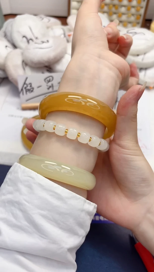 石英质玉手镯未镶嵌163-财气镯-圈口61