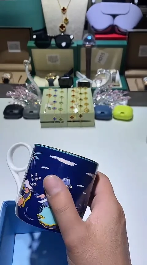 瓷片生活的本意就是开心@@1