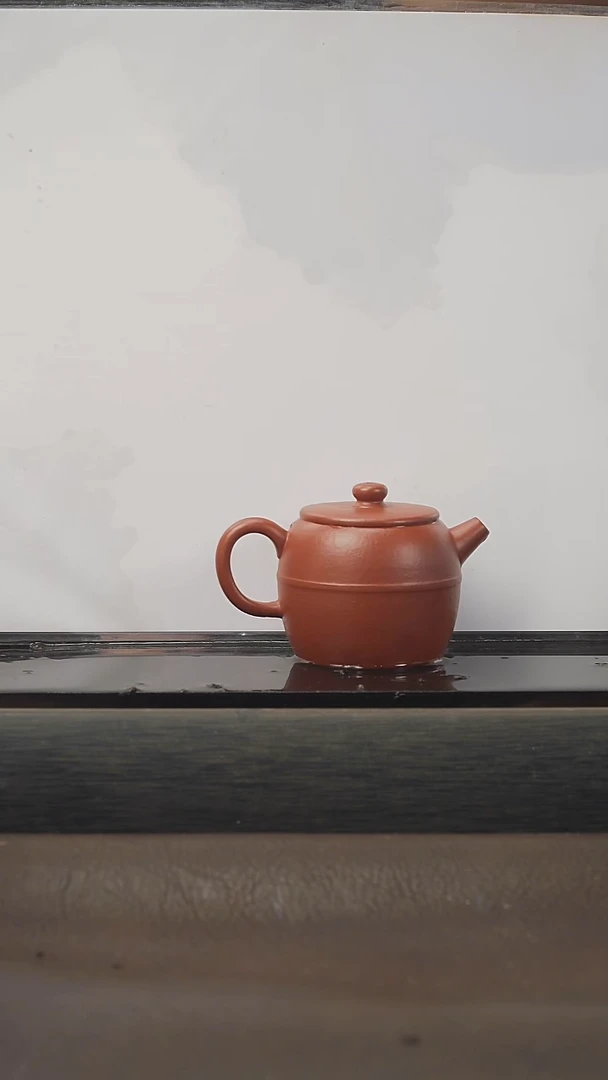 茶壶紫砂巨轮，朱泥，90cc