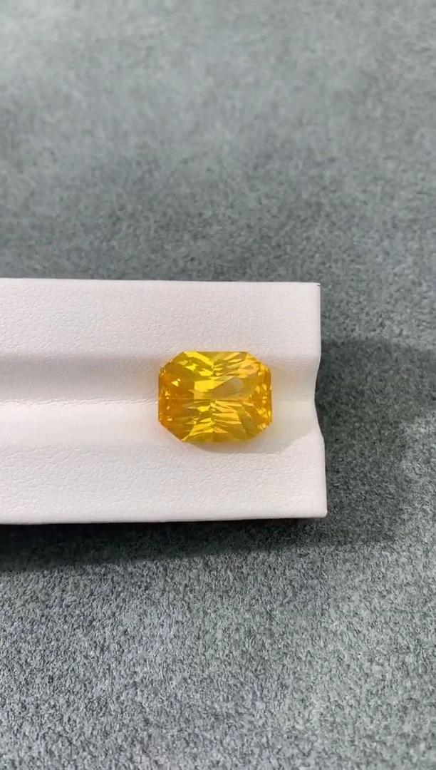 裸石彩色蓝宝石13.9CT