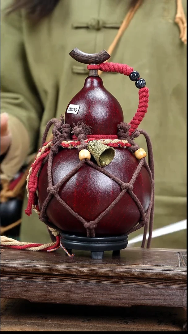 YN055复古网兜款天然酒葫芦（一物一拍）