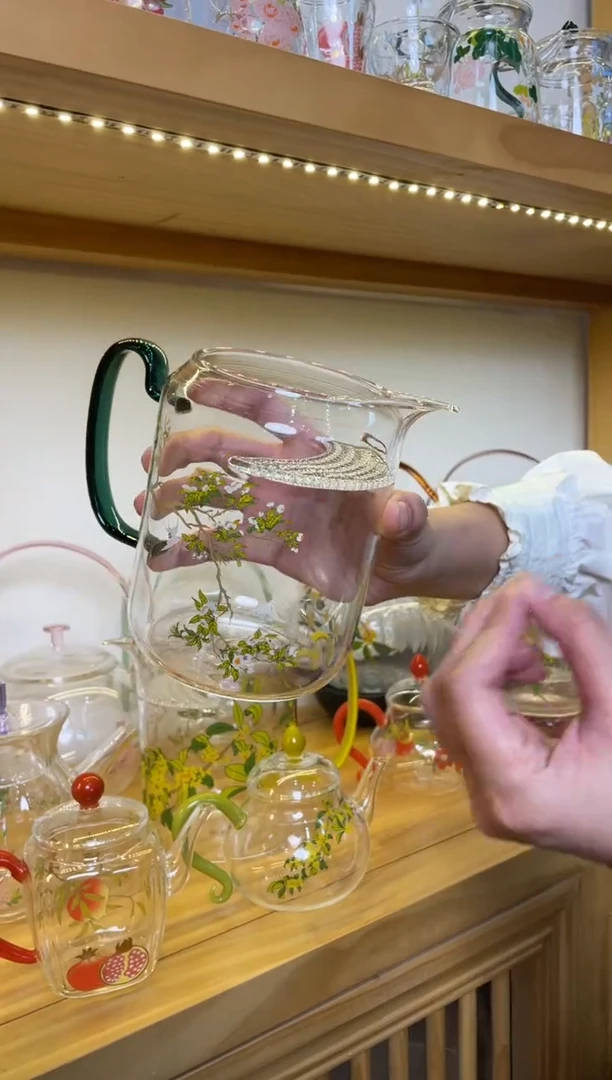 手工艺品玻璃遇器梨花白燕月牙公杯大
