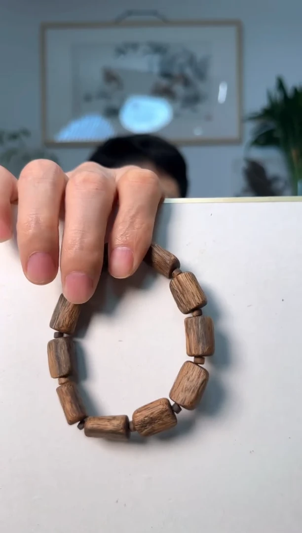 【闪购商品】沉香手串红油随形桶珠奇楠沉香手串108