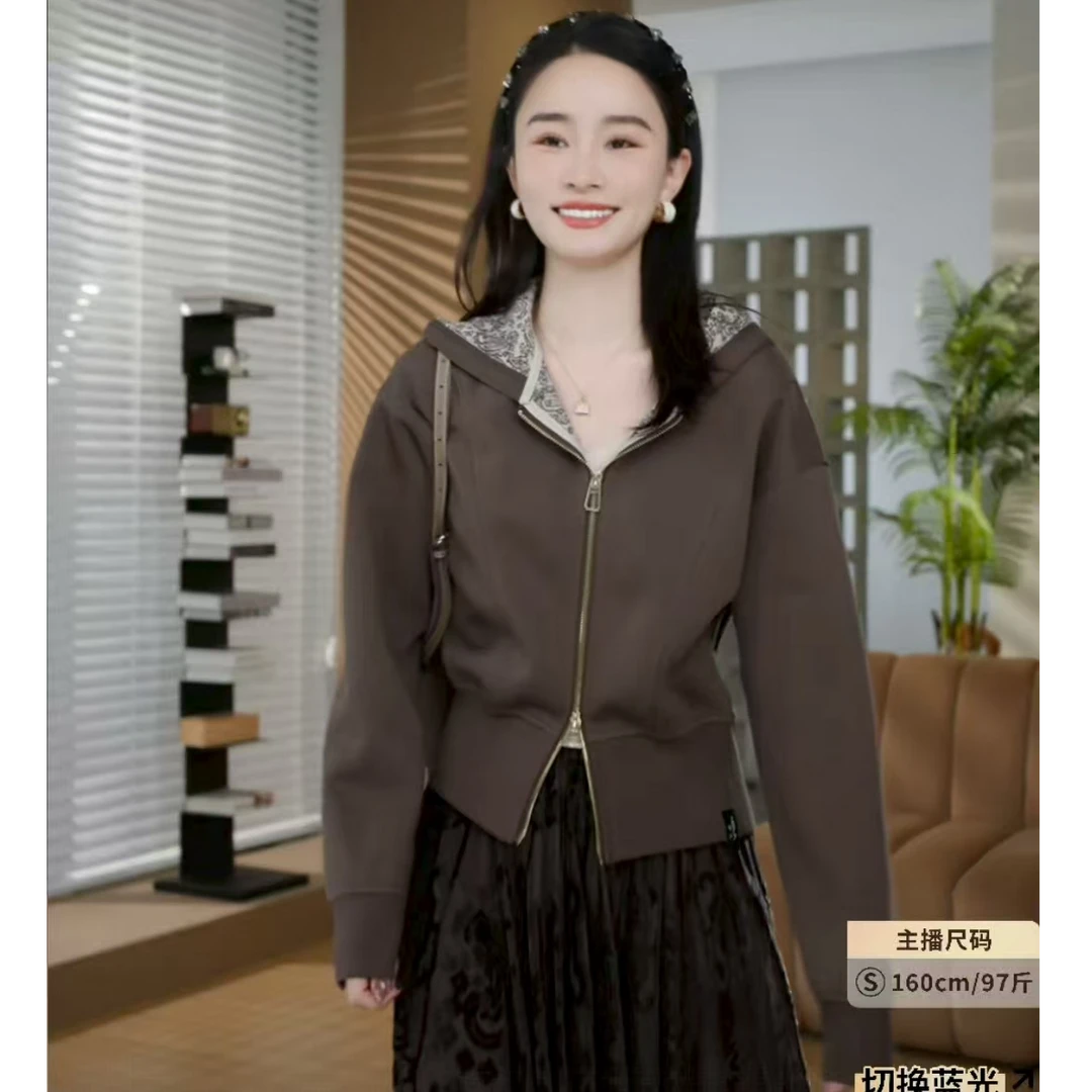 HELAAOMI“佩斯利外套”双向拉链腰果花罗纹袖口连帽显瘦设计短外套