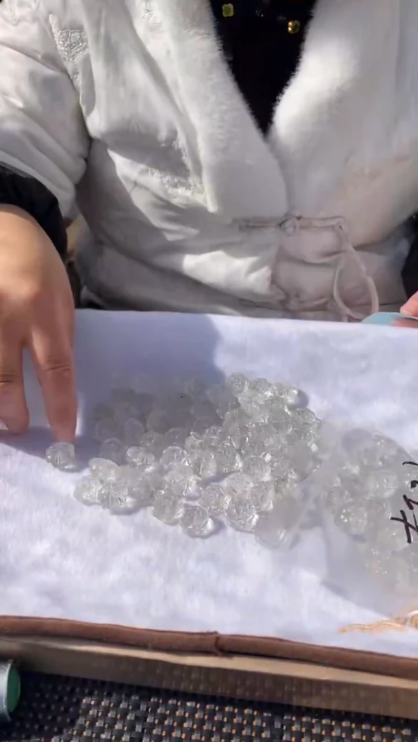 【闪购商品】水晶莲花珠未镶嵌白水晶莲花珠D537多样性发其一