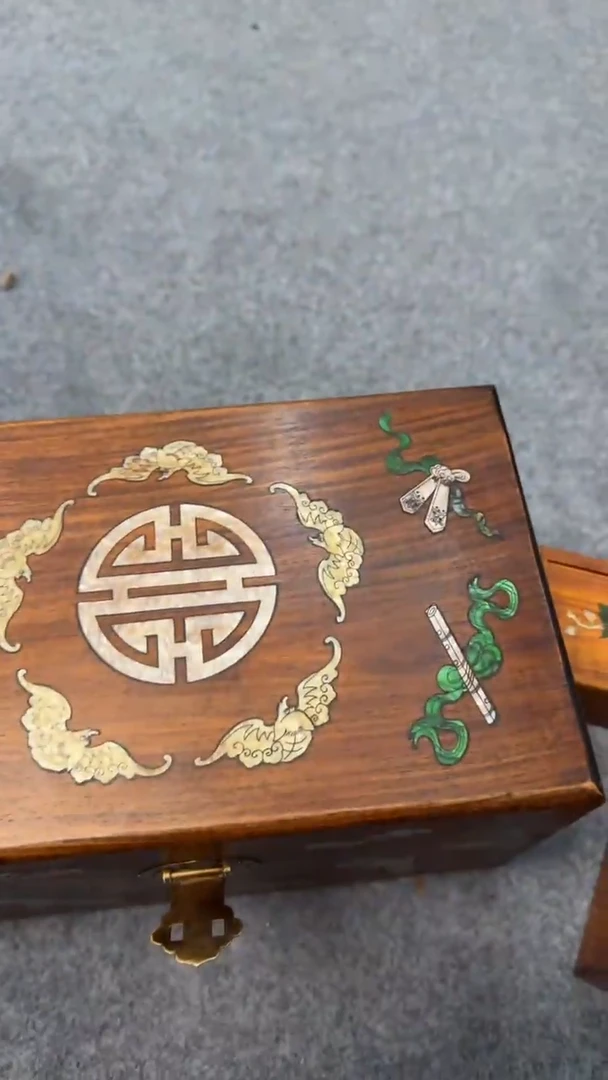 木紫檀花梨木一物一拍五福箱