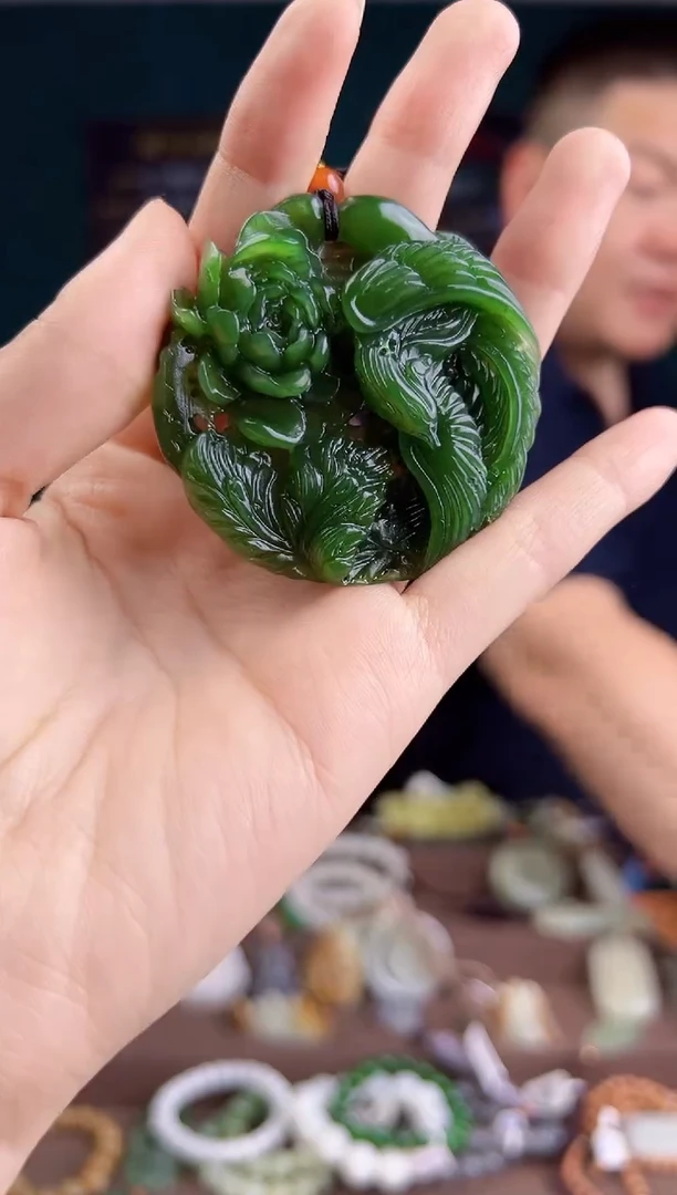 和田玉未镶嵌颈饰多样性发货   拍一单发一个