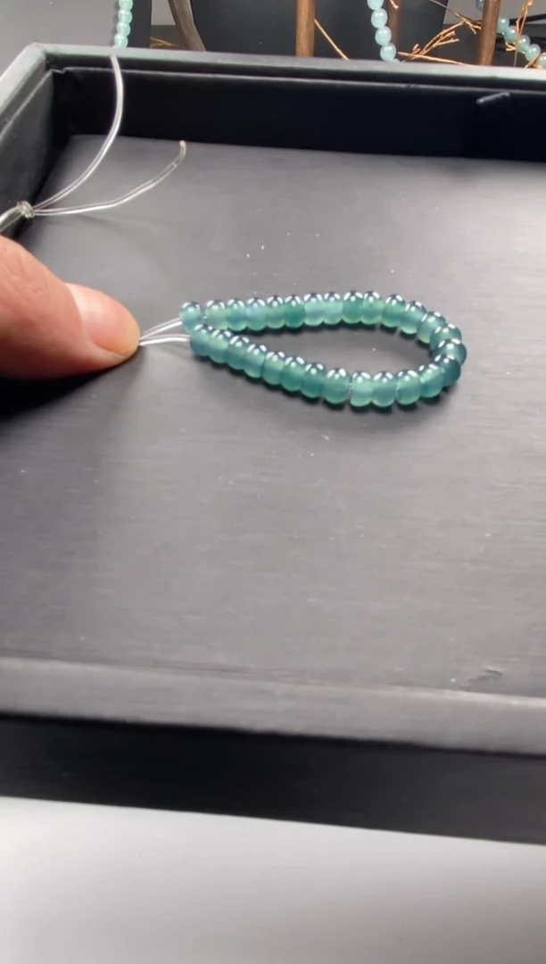 【闪购商品】翡翠手串未镶嵌算盘珠55颗5x3