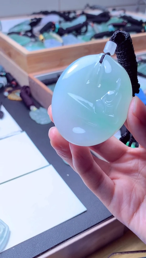 颈饰未镶嵌翡翠天然A货翡翠