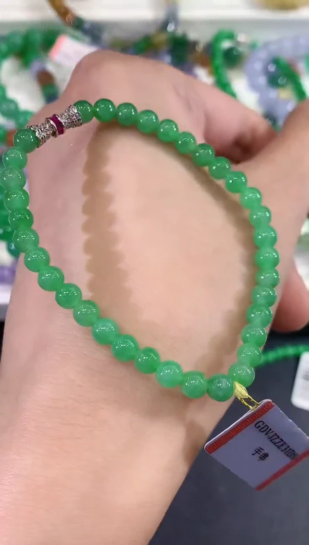 未镶嵌手串翡翠D101