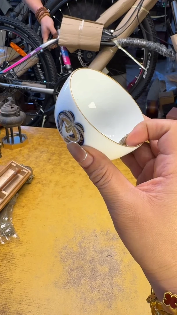 瓷器瓷器瑕疵脏旧13