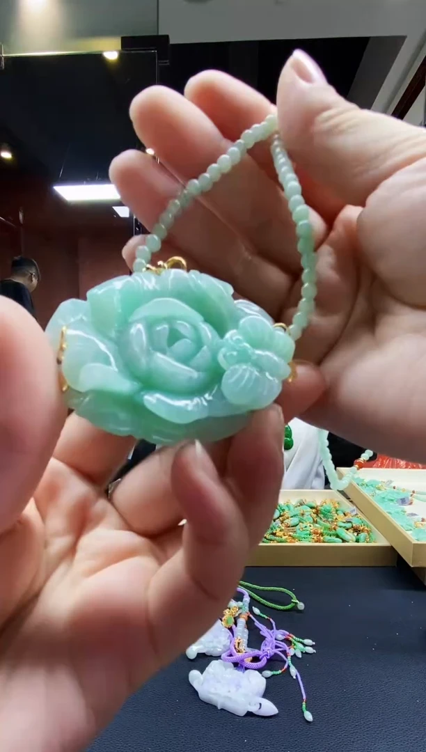 颈饰未镶嵌翡翠翡翠吊坠