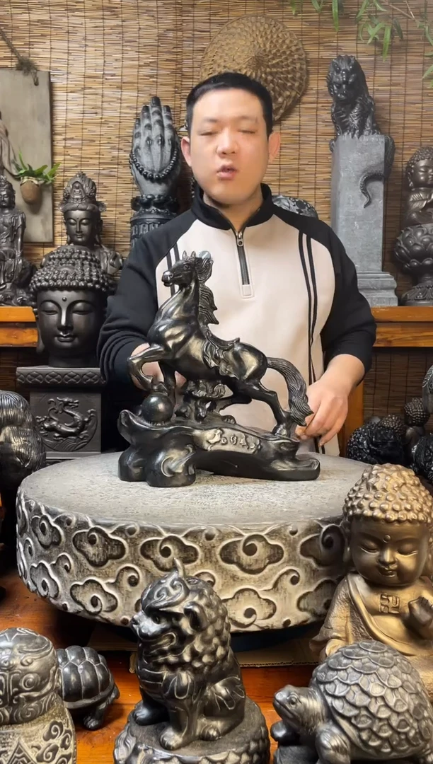 石材35马到功成天然青石雕刻