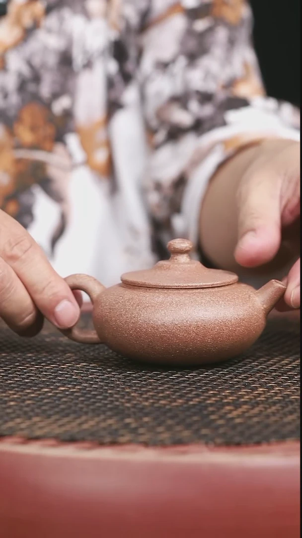 茶壶紫砂3号桃花泥玉笠150CC