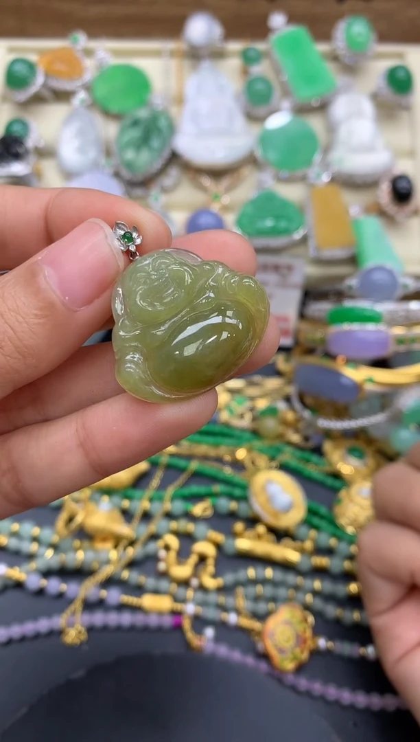 【闪购商品】翡翠颈饰18K金镶嵌175-中国好珍宝