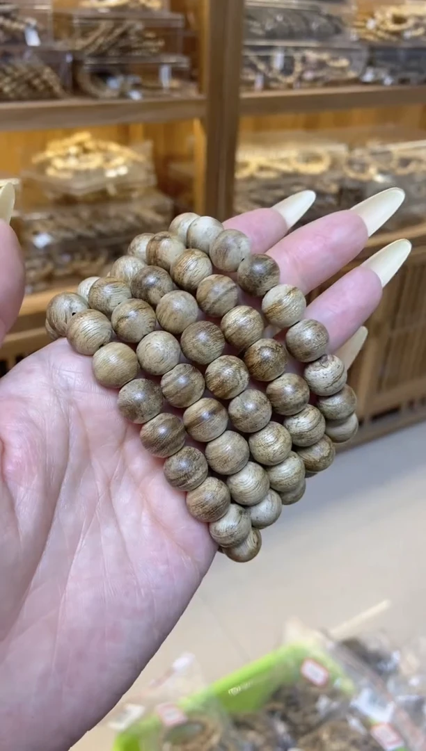 沉香手串东马圆珠单圈1.2多样性发其一