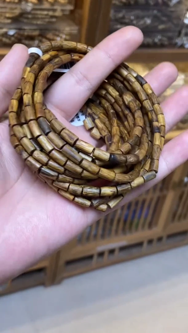 沉香手串海南红金猊随型长串多样性发其一
