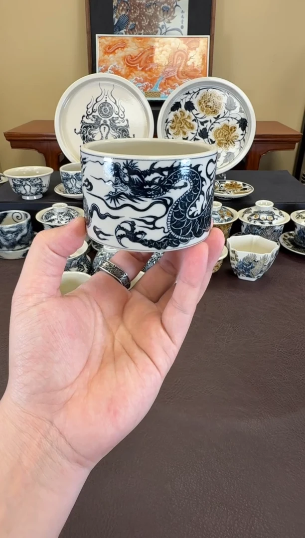 二号釉1351龙纹扳指杯