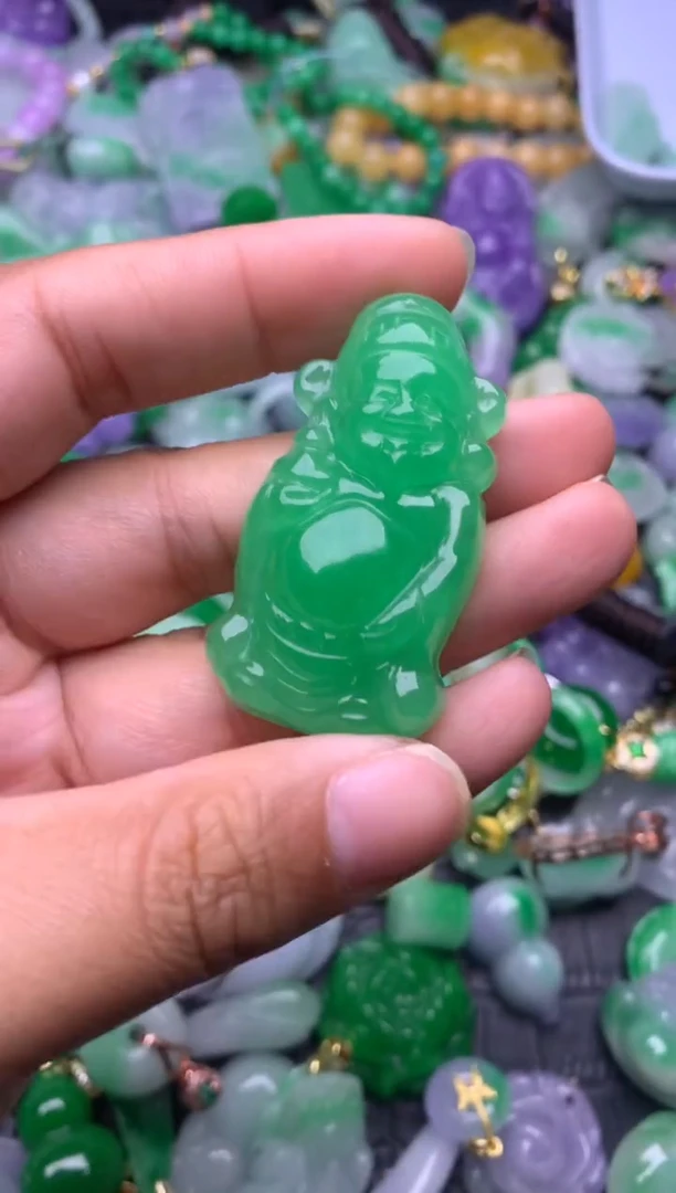 颈饰未镶嵌翡翠缅甸翡翠吊坠
