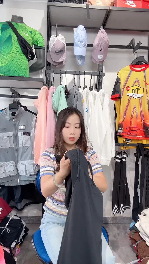 1653编码 瑕疵款直播间过款为准 尺码