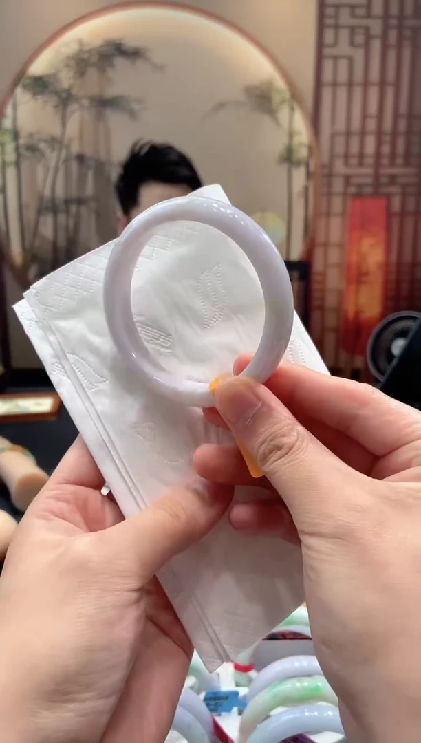 未镶嵌手镯翡翠000051230