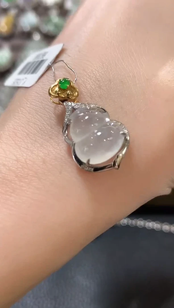 吊坠(不含链)足金镶嵌翡翠b57