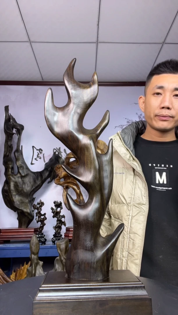 金丝楠木雕款淡**利金丝楠木工艺品摆件