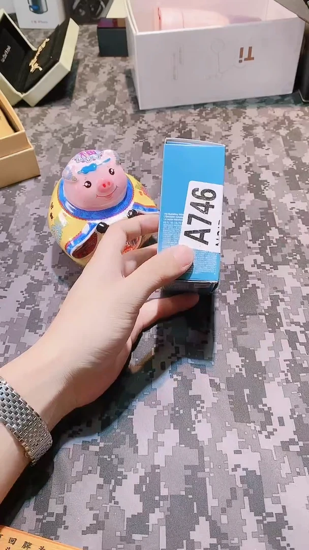 瓷片瓷器 库房到期 全部地板价@@1