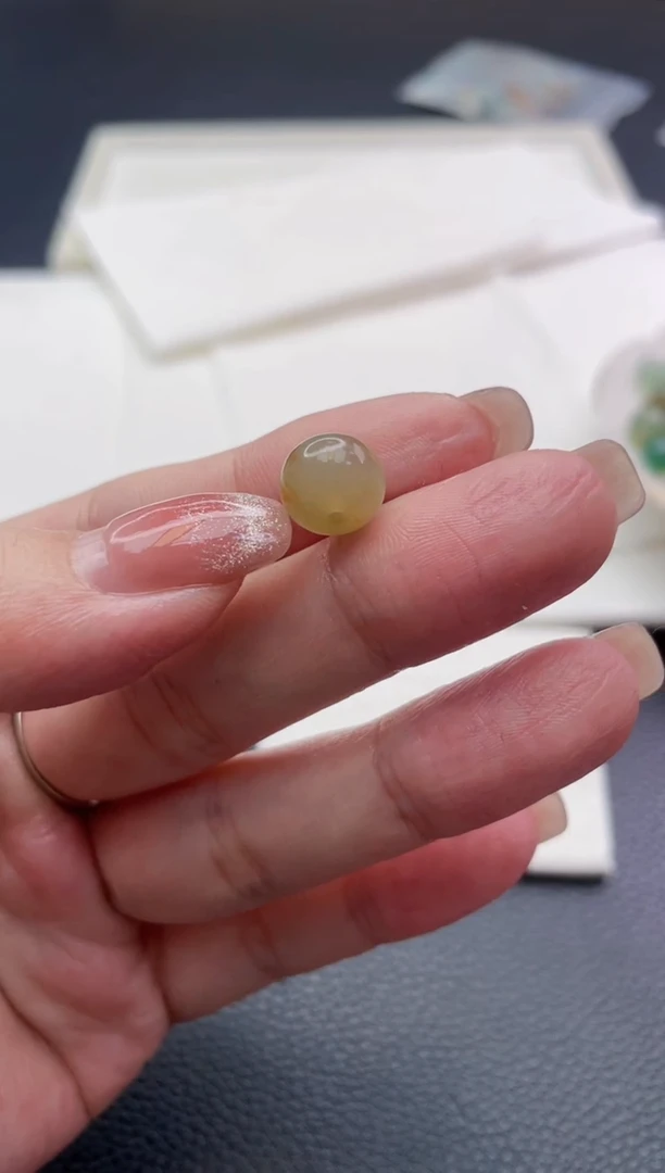 【闪购商品】定制翡翠未镶嵌珠子