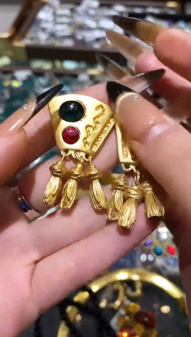 纯铜合金琉璃楚楚中古珠宝甄选不退换