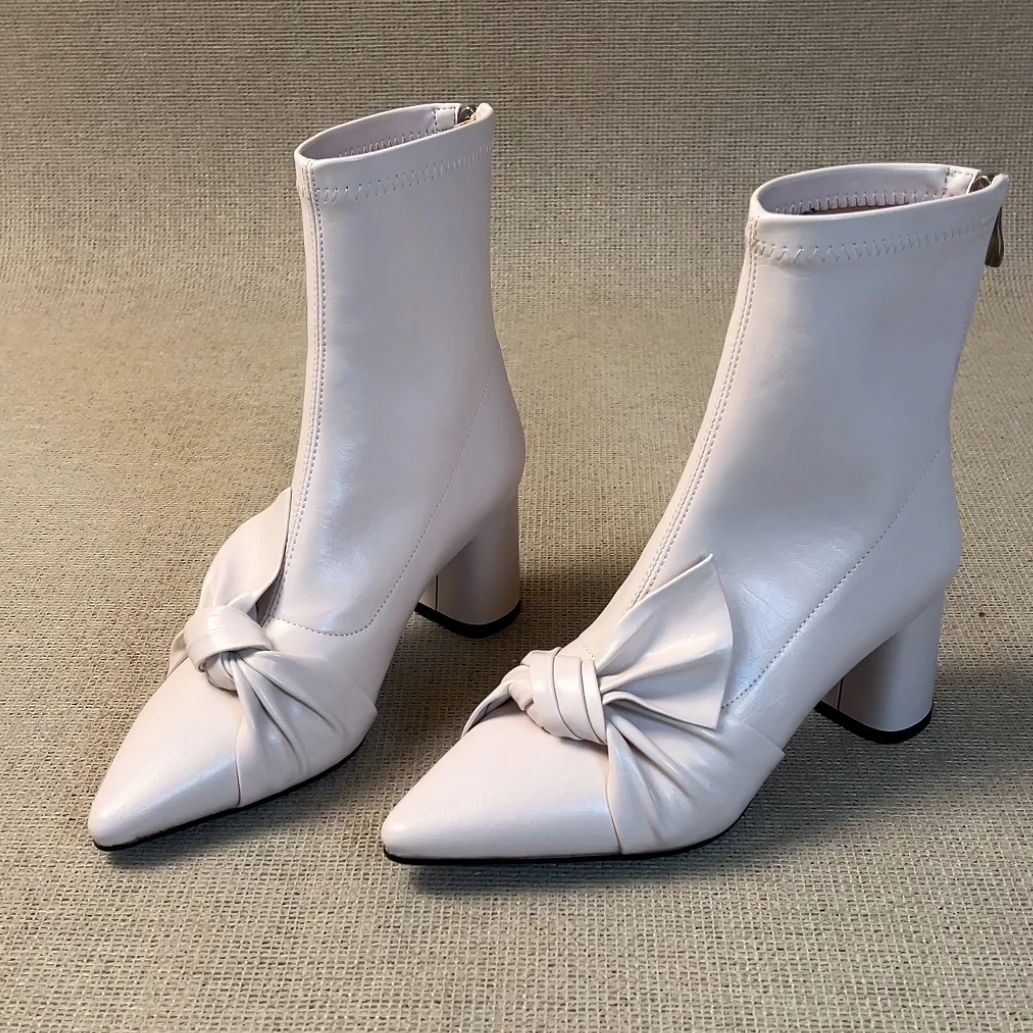 RubyL/6.5cm小个子时尚优雅气质蝴蝶结粗跟尖头弹力瘦瘦靴女款