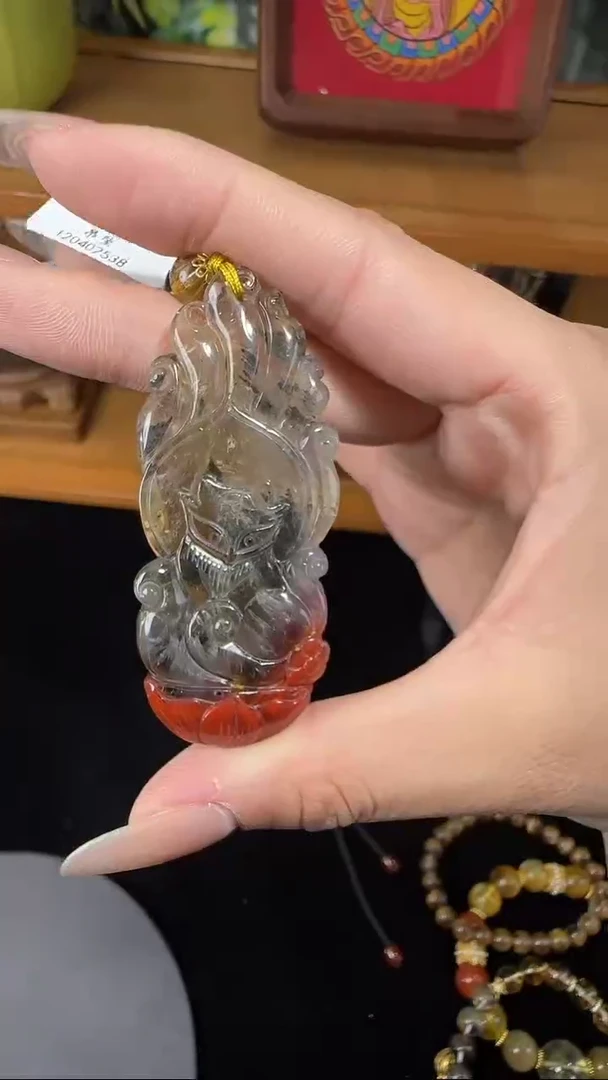 【闪购商品】水晶颈饰18K金镶嵌水晶吊坠