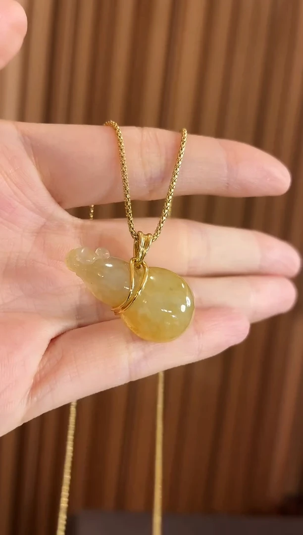 吊坠(不含链)18K金镶嵌翡翠吊坠