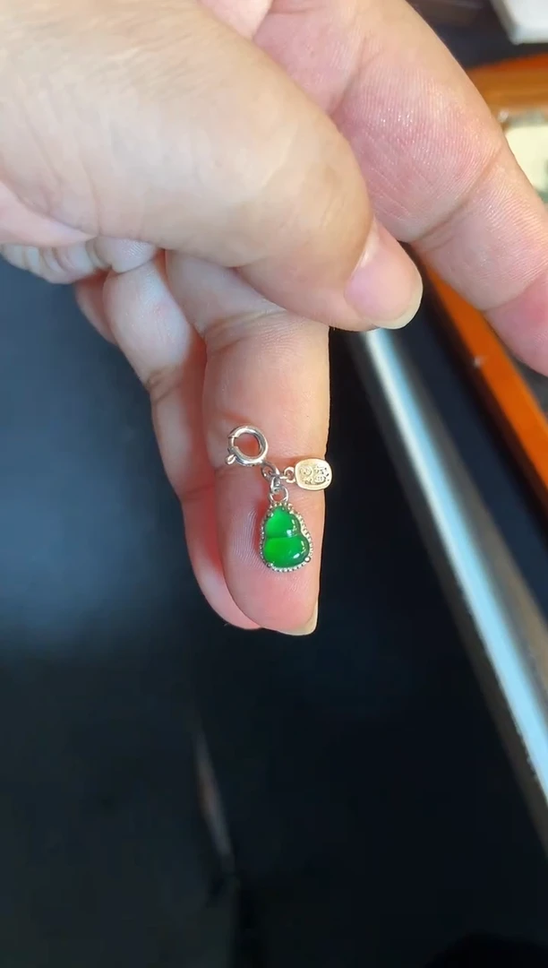 吊坠(不含链)银S925镶嵌翡翠1