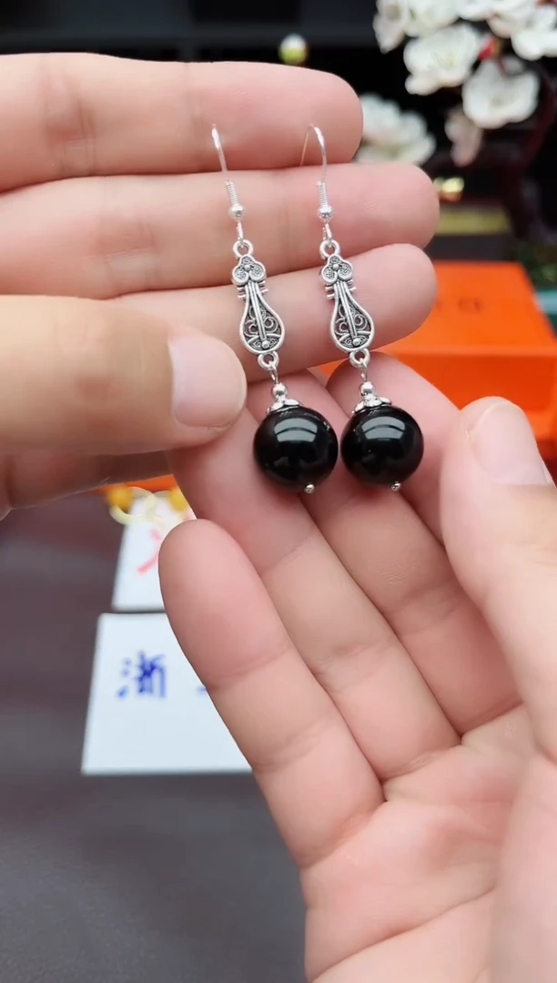 黑曜岩银S925镶嵌耳饰314000